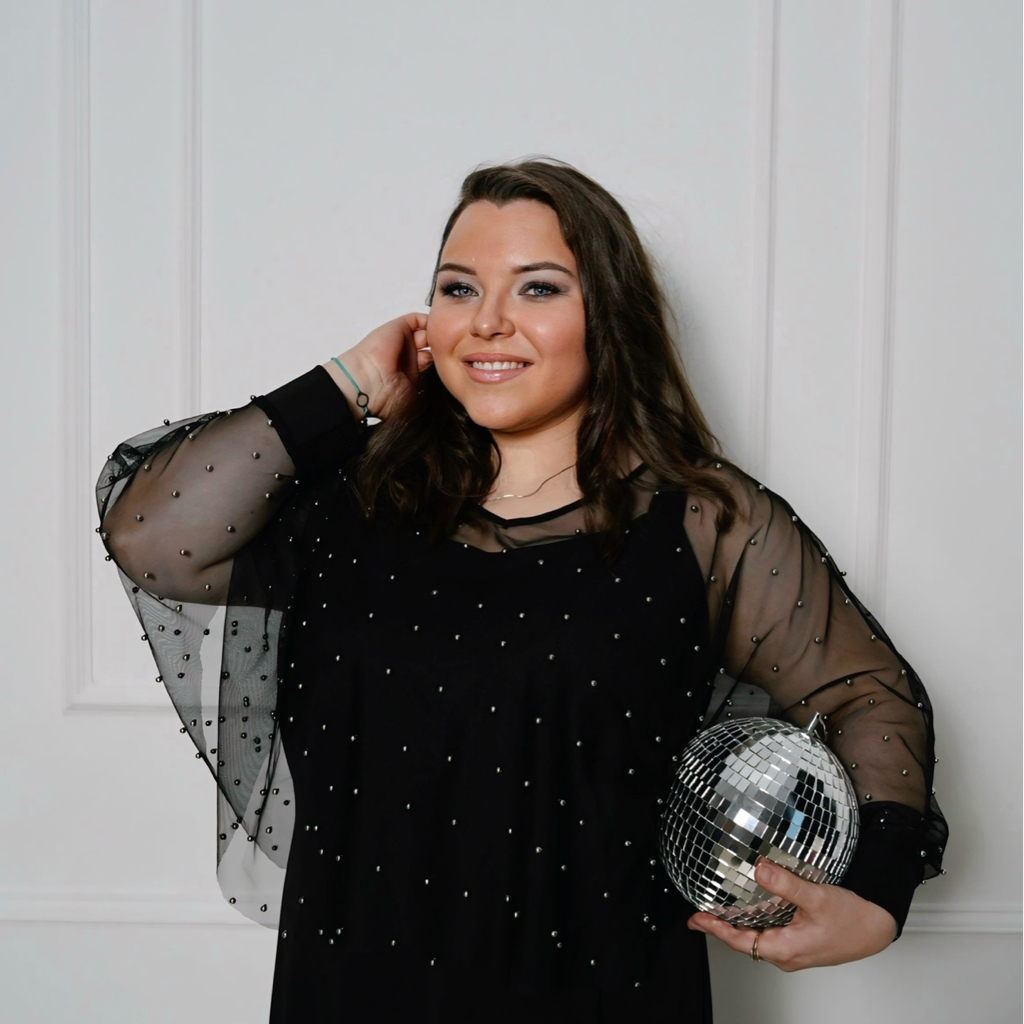 Карелина Анастасия