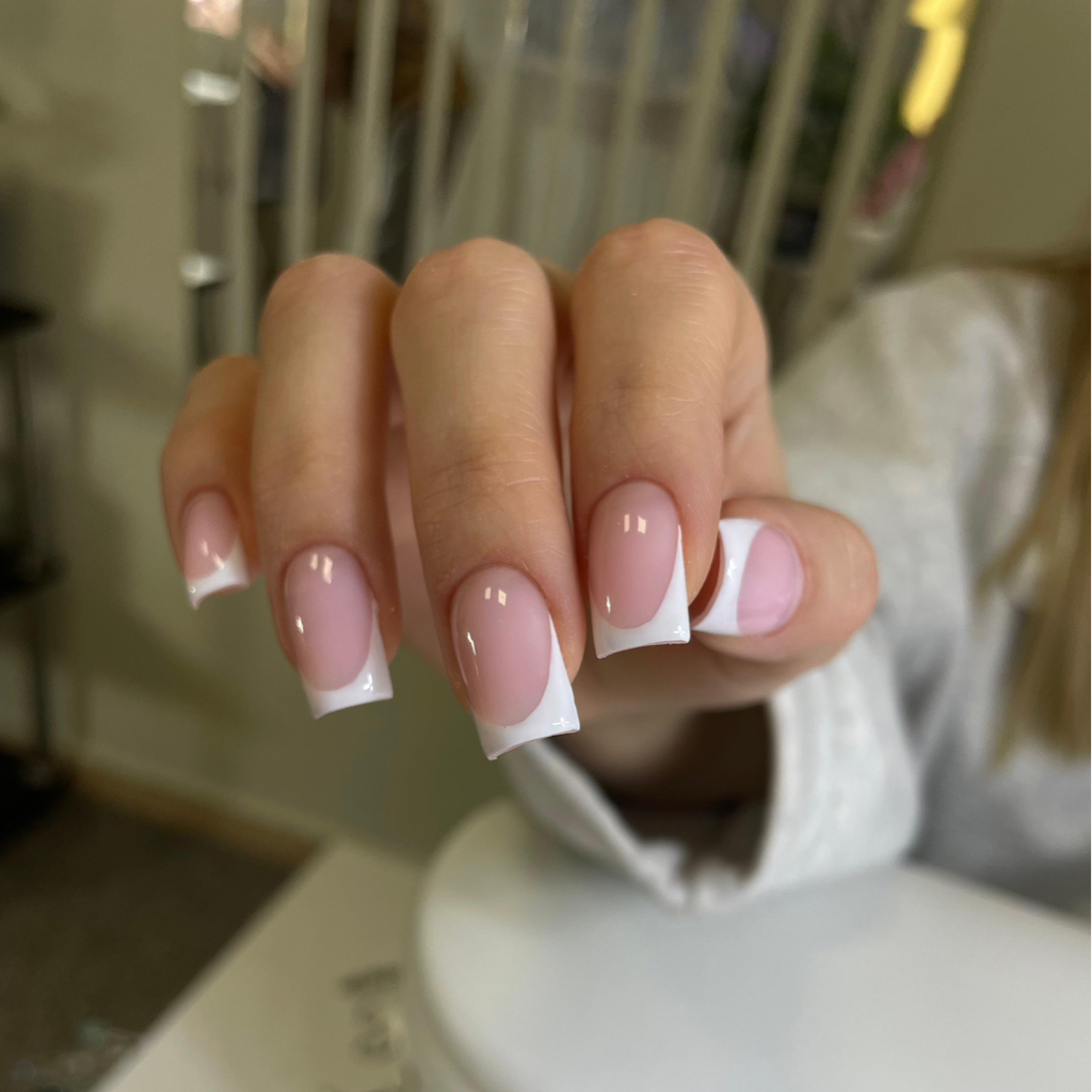 маникюр покрытие+френч