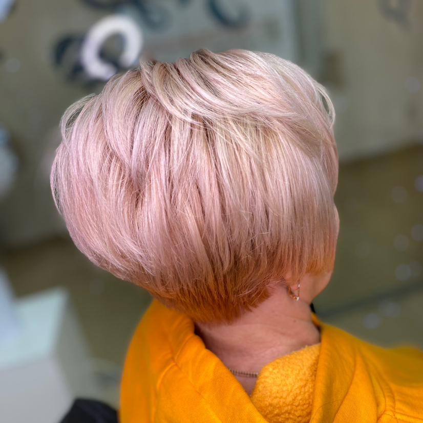 Стрижка женская