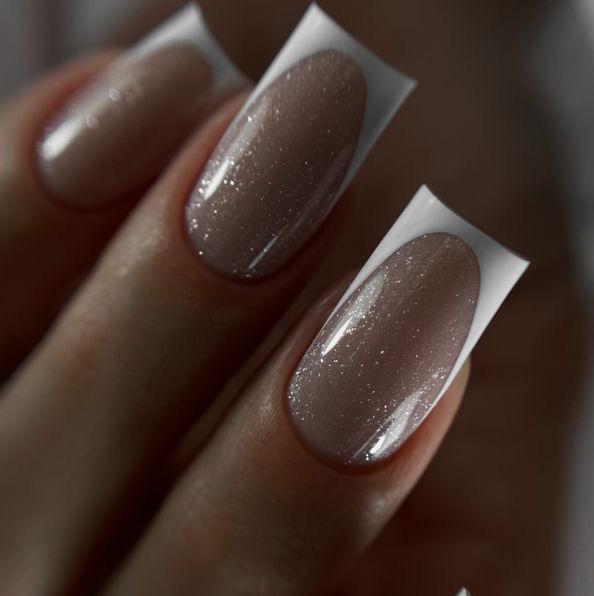 Маникюр | французский  |