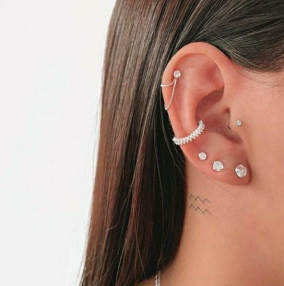 Прокол ушей