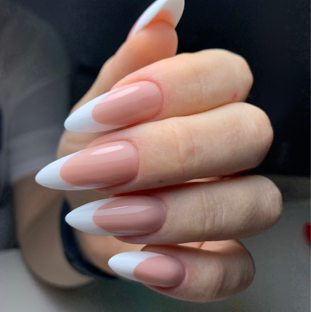 Коррекция ФРЕНЧ (+маникюр) АКРИЛ