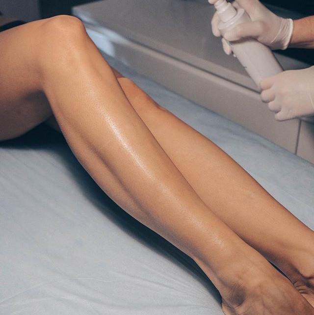 Восковая депиляция  Ноги полностью