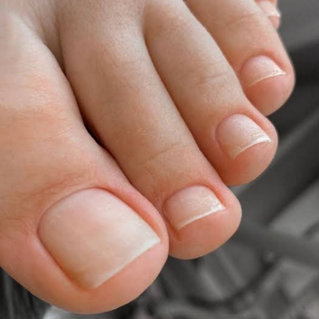 Гигиенический педикюр