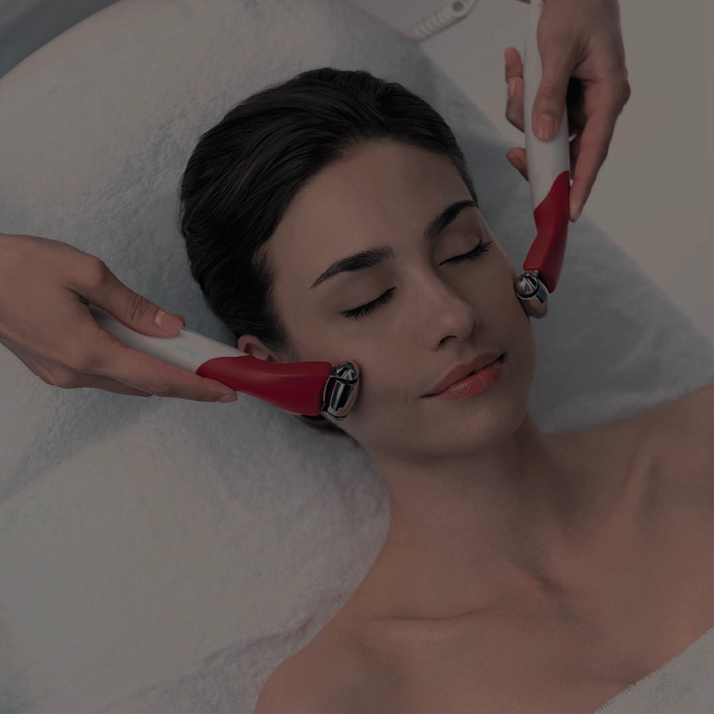 HYDRADERMIE (уход лица на косметике GUINOT)