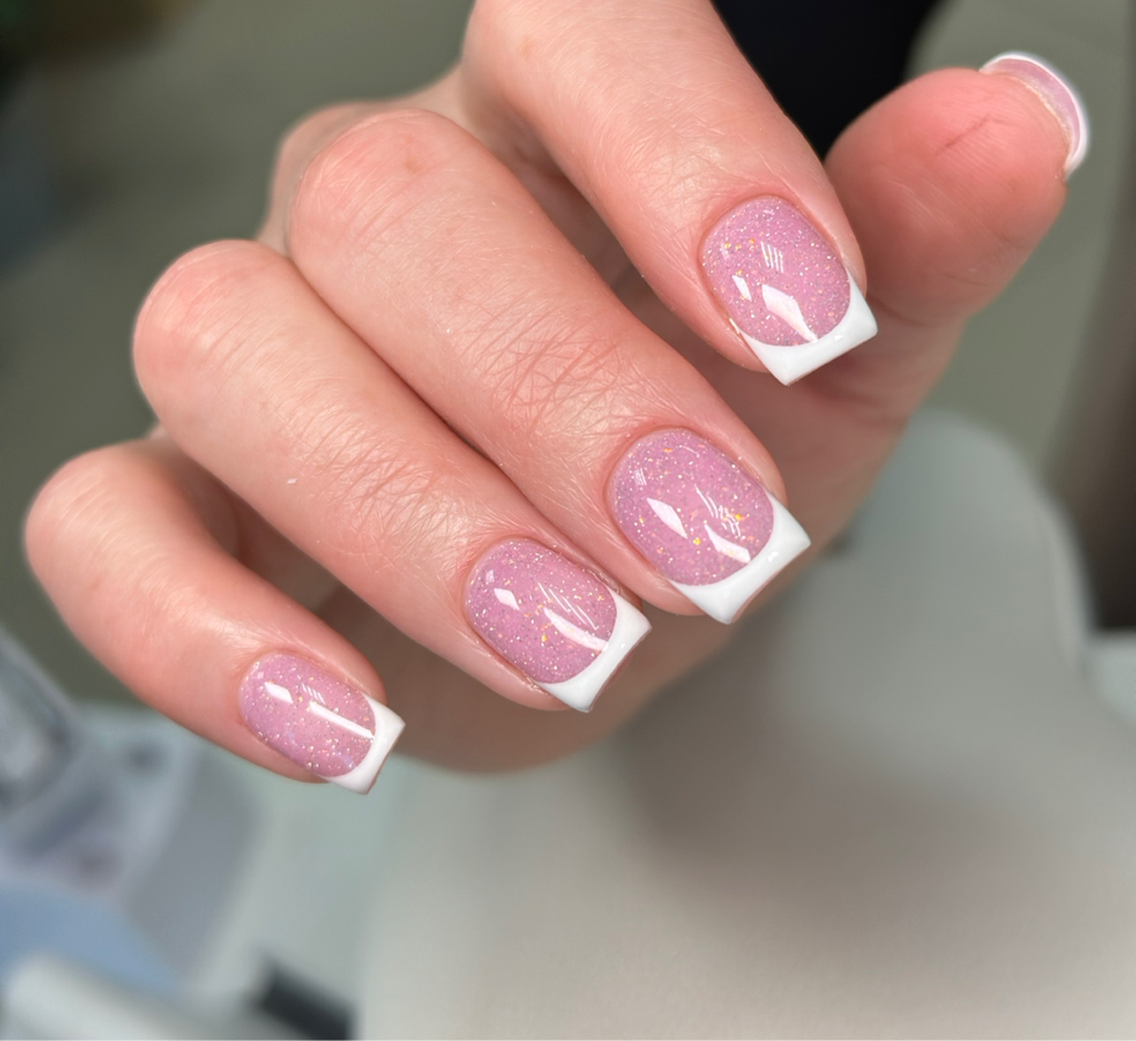 Маникюр+укрепление гелем+френч