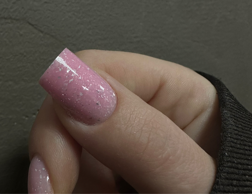 Коррекция наращенных ногтей