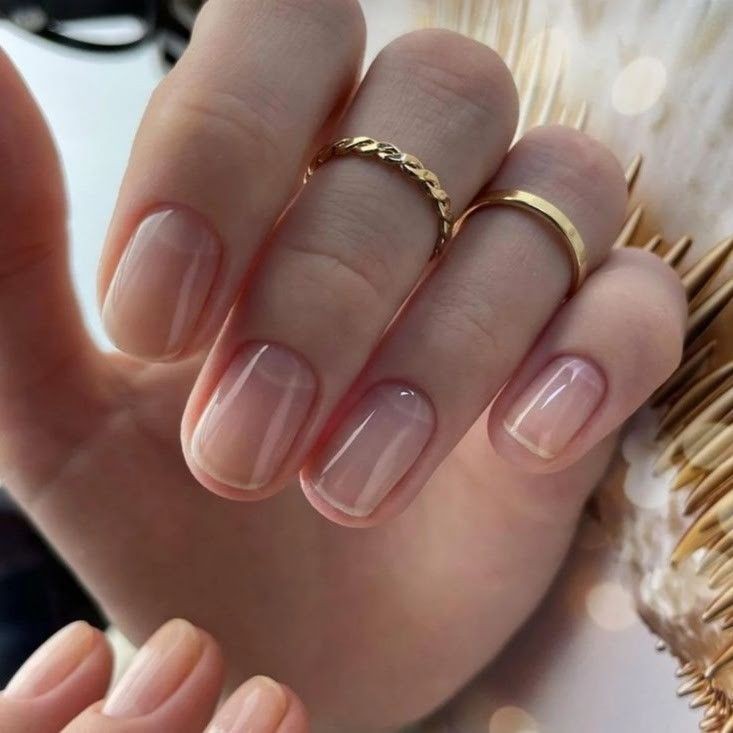 Комби-маникюр + лак( Manucure+ vernis classigue)