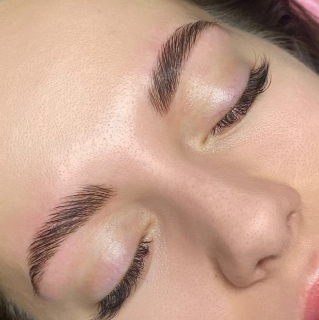 Комплексное оформление бровей