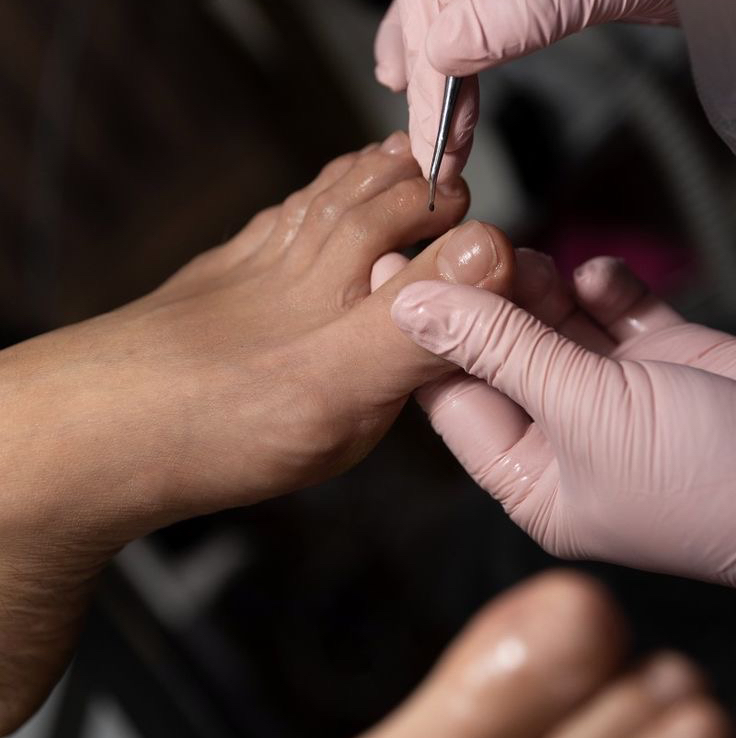 Экспресс педикюр (пальчики без покрытия )