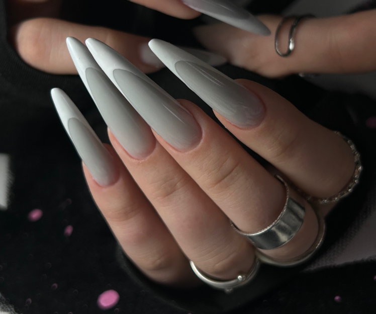 Наращивание ногтей гелем/полигелем + укрепление гелем (маникюр, наращивание длины от 6 до 7, покрытие любым гелем). Дизайн по основному прайсу.