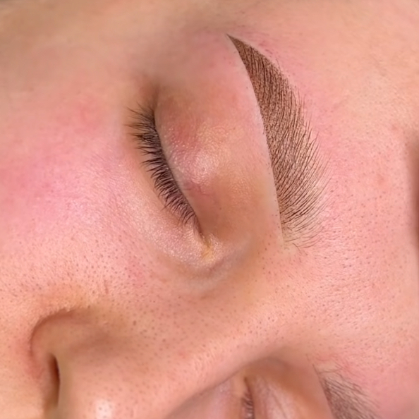 Перманент бровей (первичная процедура + коррекция через месяц)