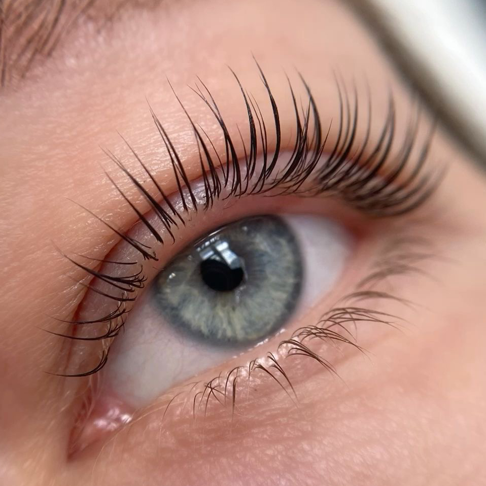 Ламинирование ресниц