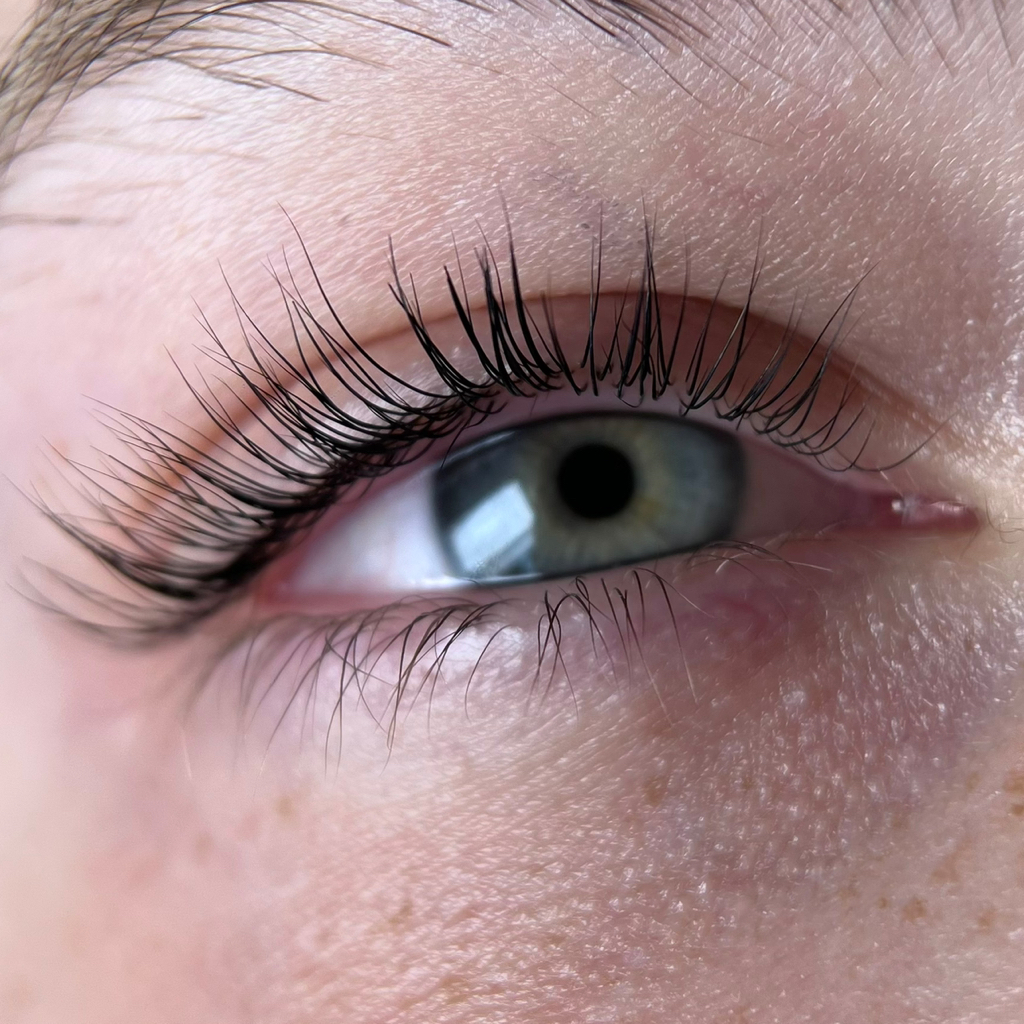 Ламинирование ресниц