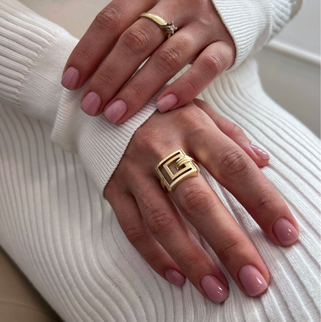 Комплекс полный педикюр и маникюр с покрытием гель-лак.