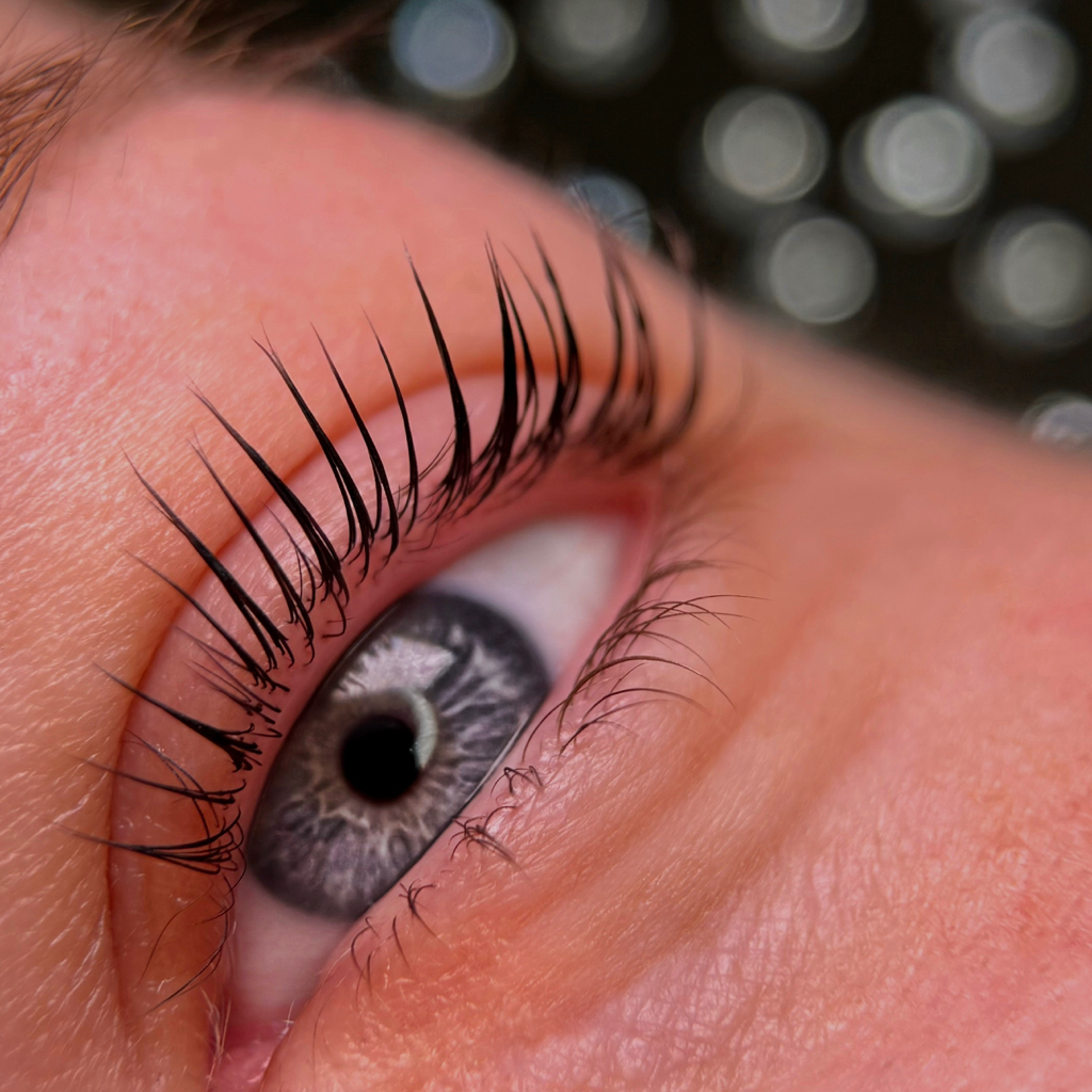 Ламинирование ресниц