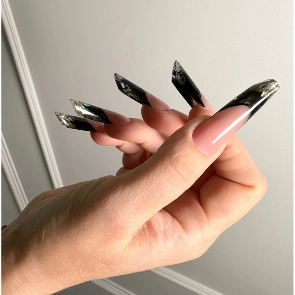 Моделирование ногтей+выкладной френч от 5-7 ед.