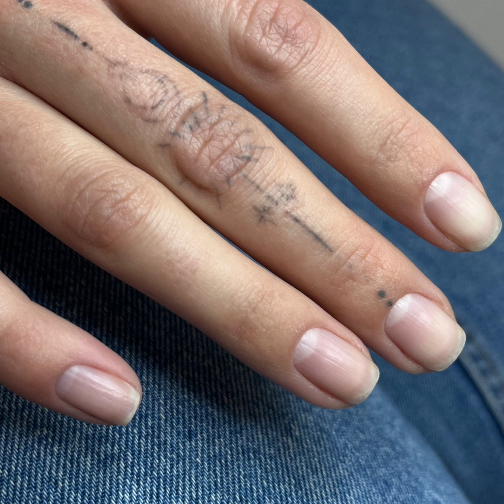 Маникюр гигиенический + снятие покрытия