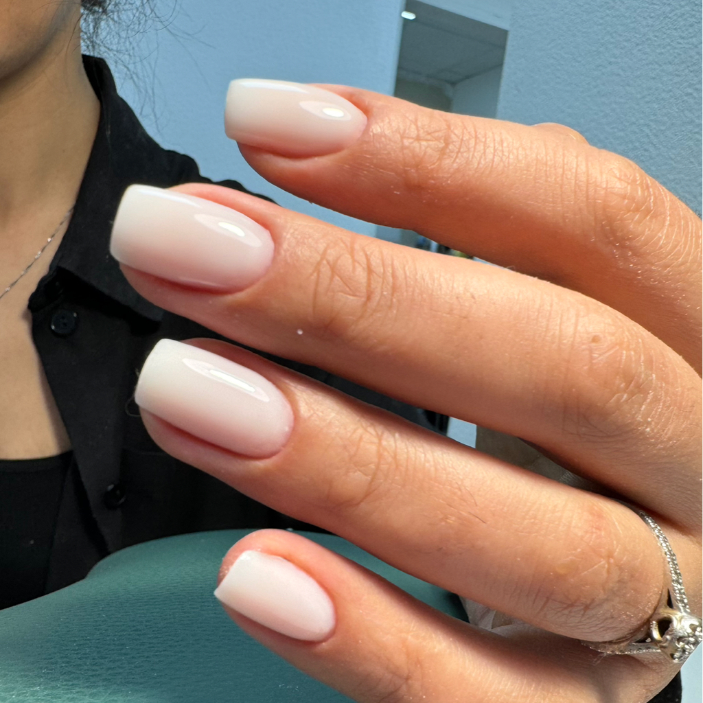 Маникюр с укреплением и покрытием гель лак