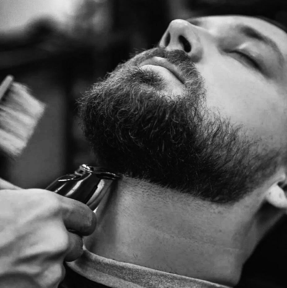 3) СТРИЖКА БОРОДЫ ТОП БАРБЕР