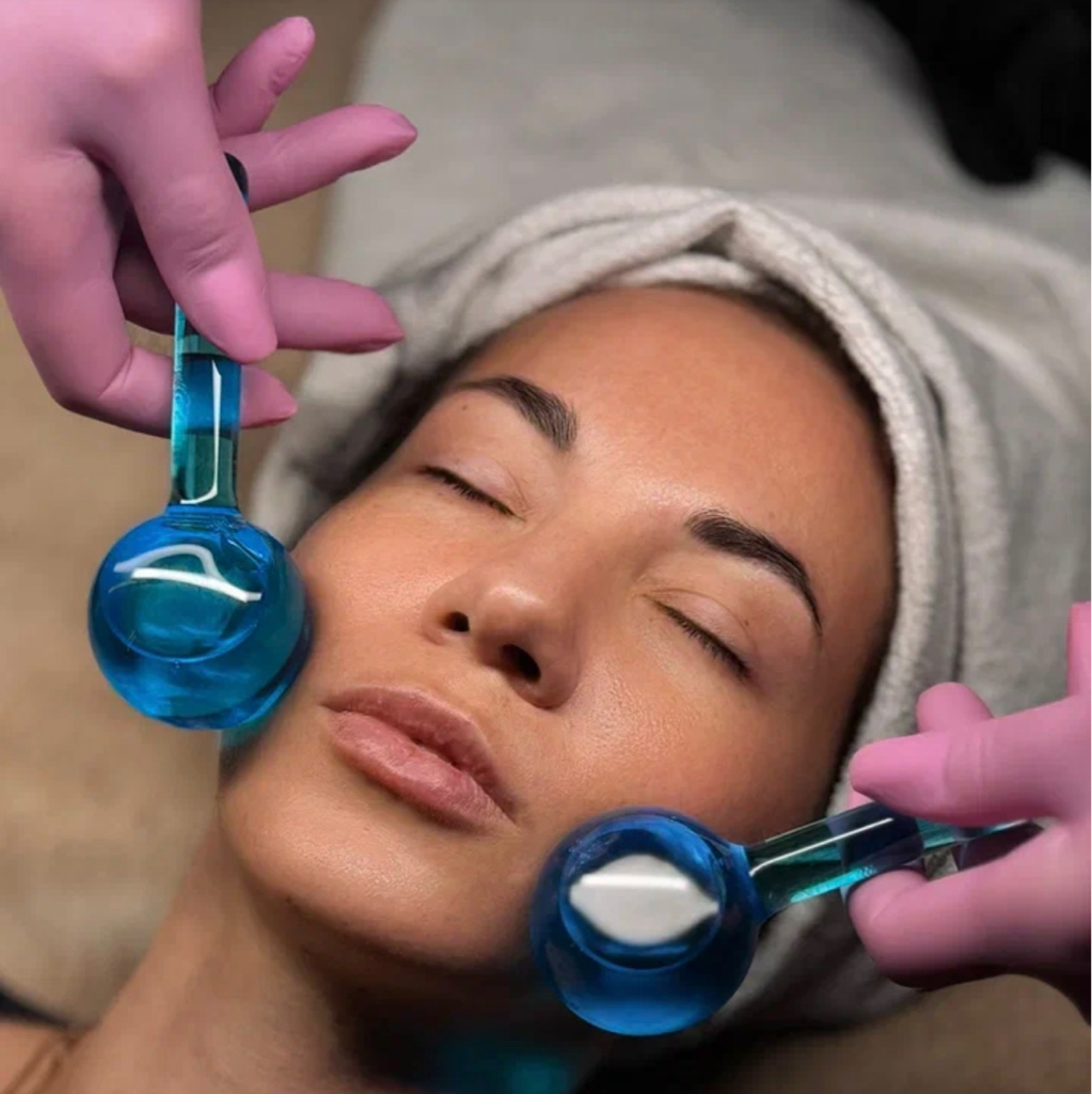 Омолаживающий уход «Лифтинг + Обновление»