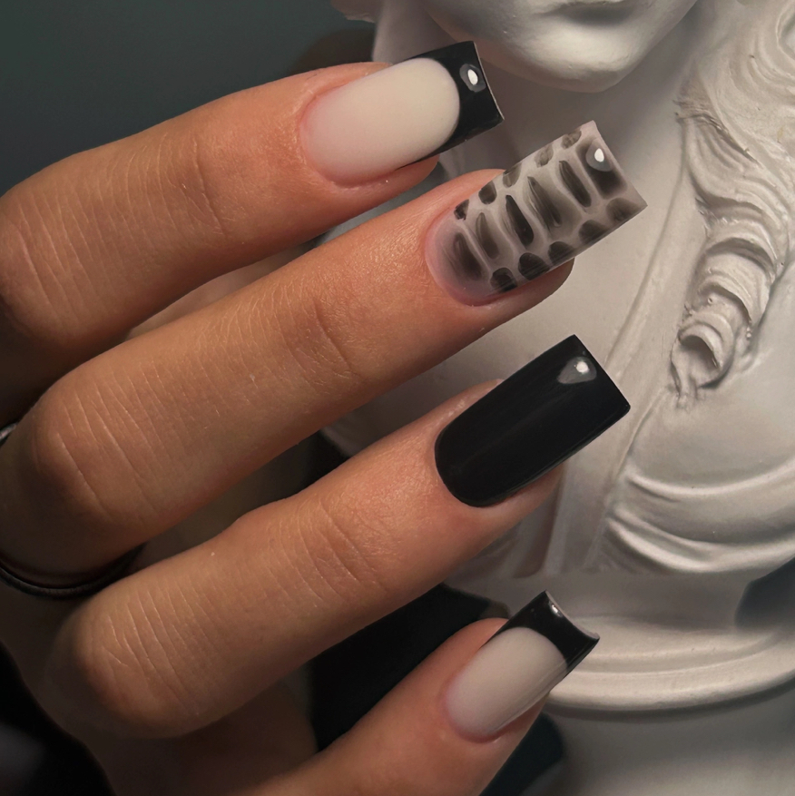 Маникюр с покрытием на свою длину с дизайном | Gel manicure on natural nails with design