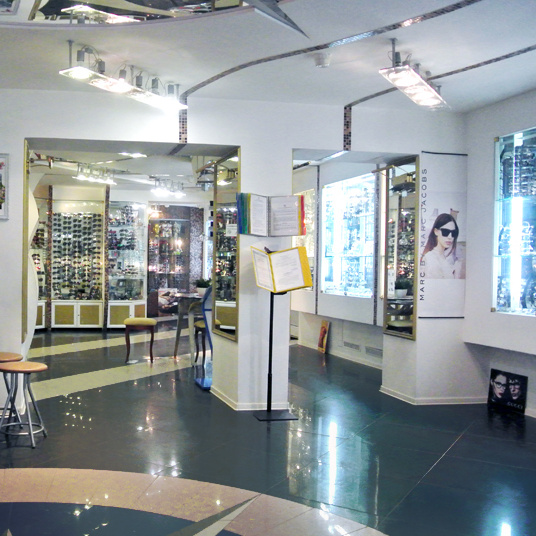 Салон «Оптик Мода» пр. Г-Североморцев, д. 15/1
