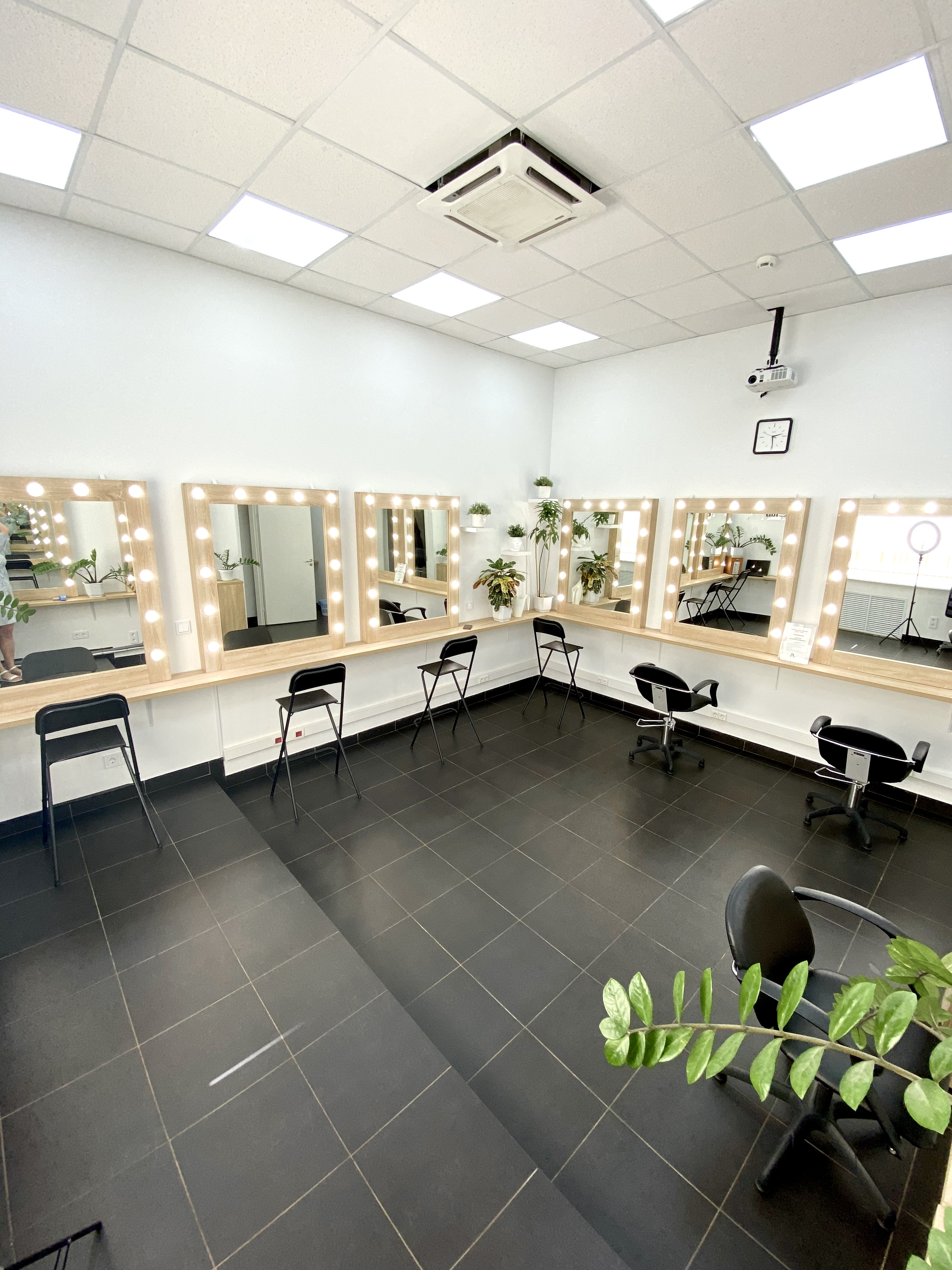 Коворкинг / Студия Beauty Club | Петрозаводск | Online booking