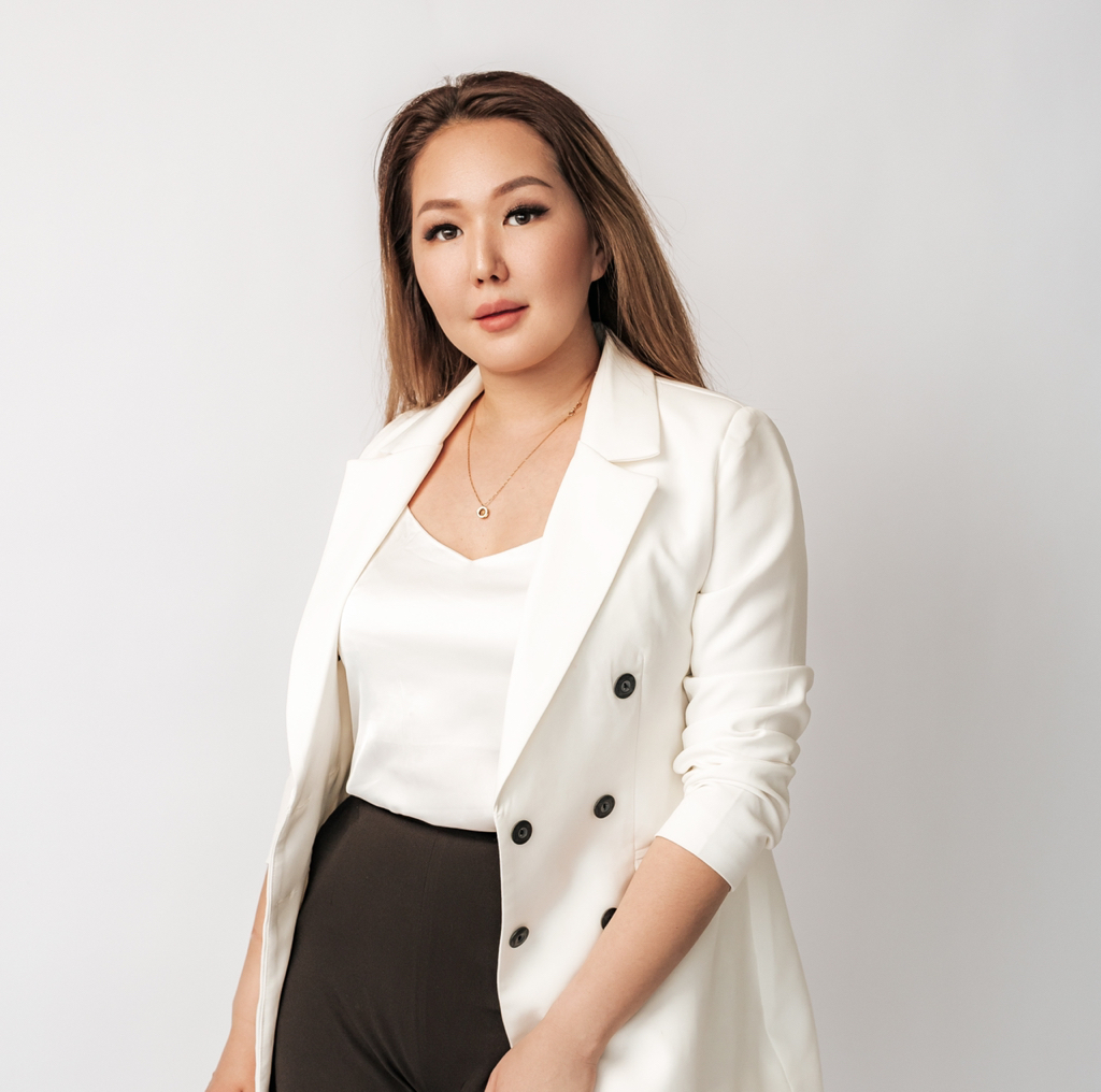 Слепцова Симона