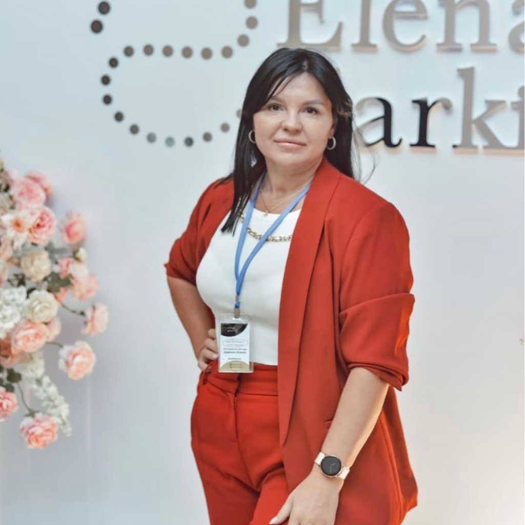 Деркач Елена