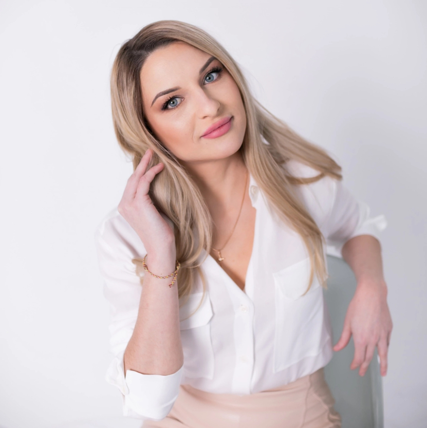 Романцева Регина