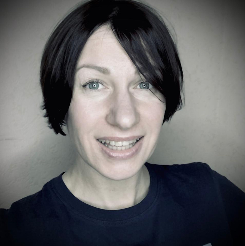 Богомолова Лариса