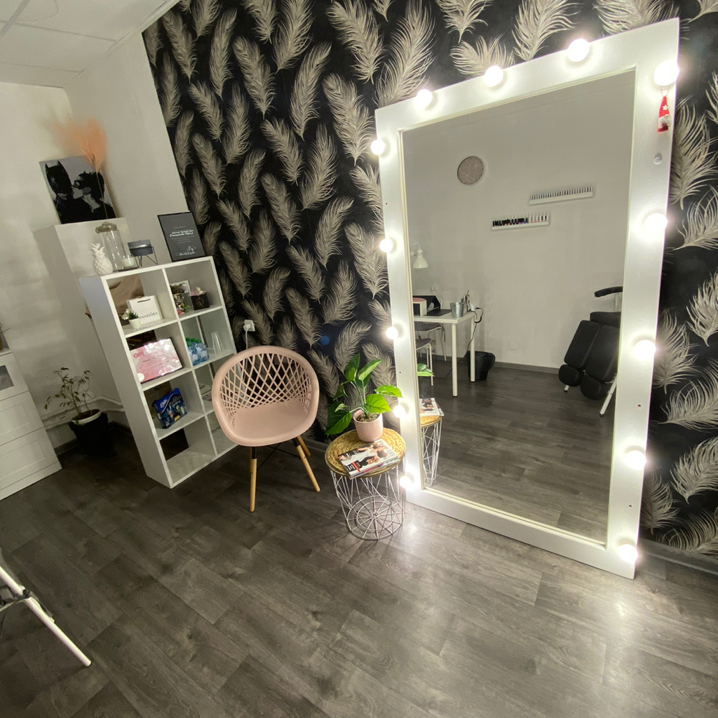 MARY BLACK NAIL STUDIO | Обнинск | Online booking