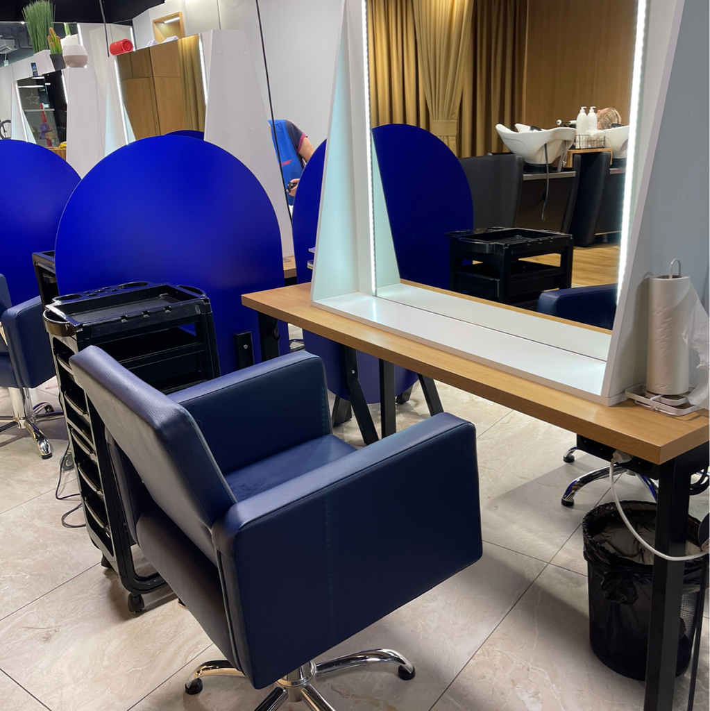 №5 Рабочее место парикмахер/визажист