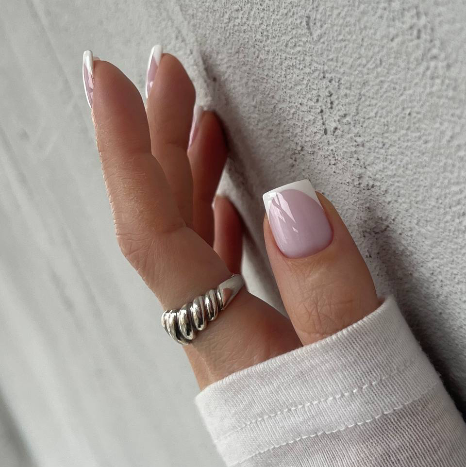 Французский маникюр