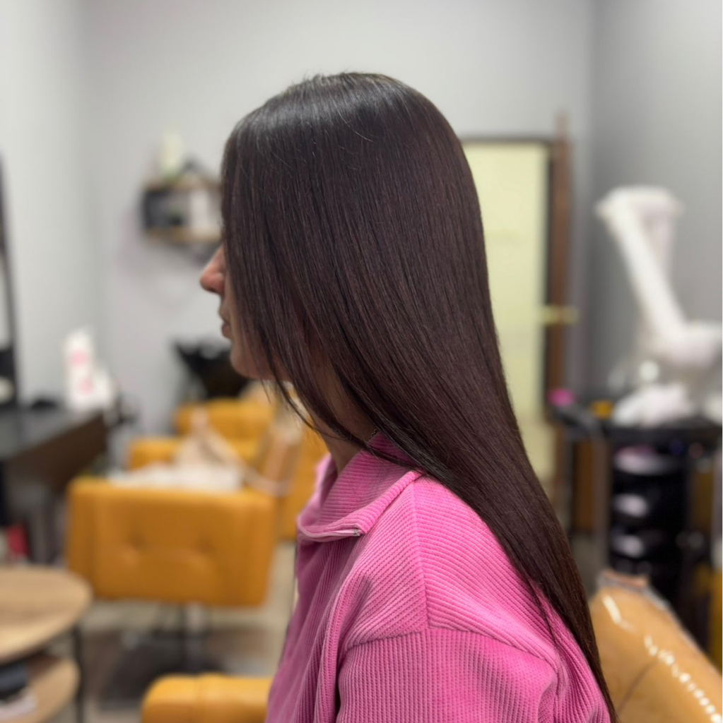 Окрашивание волос однтонное