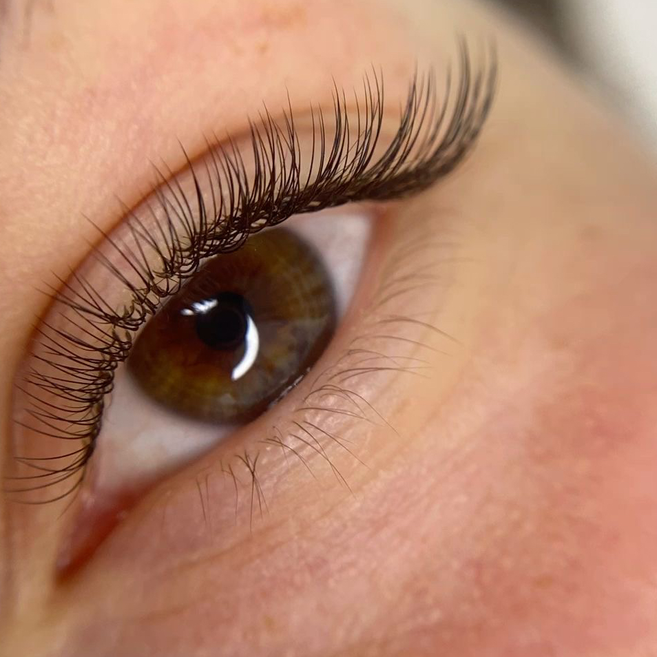 Наращивание ресниц 1,5D