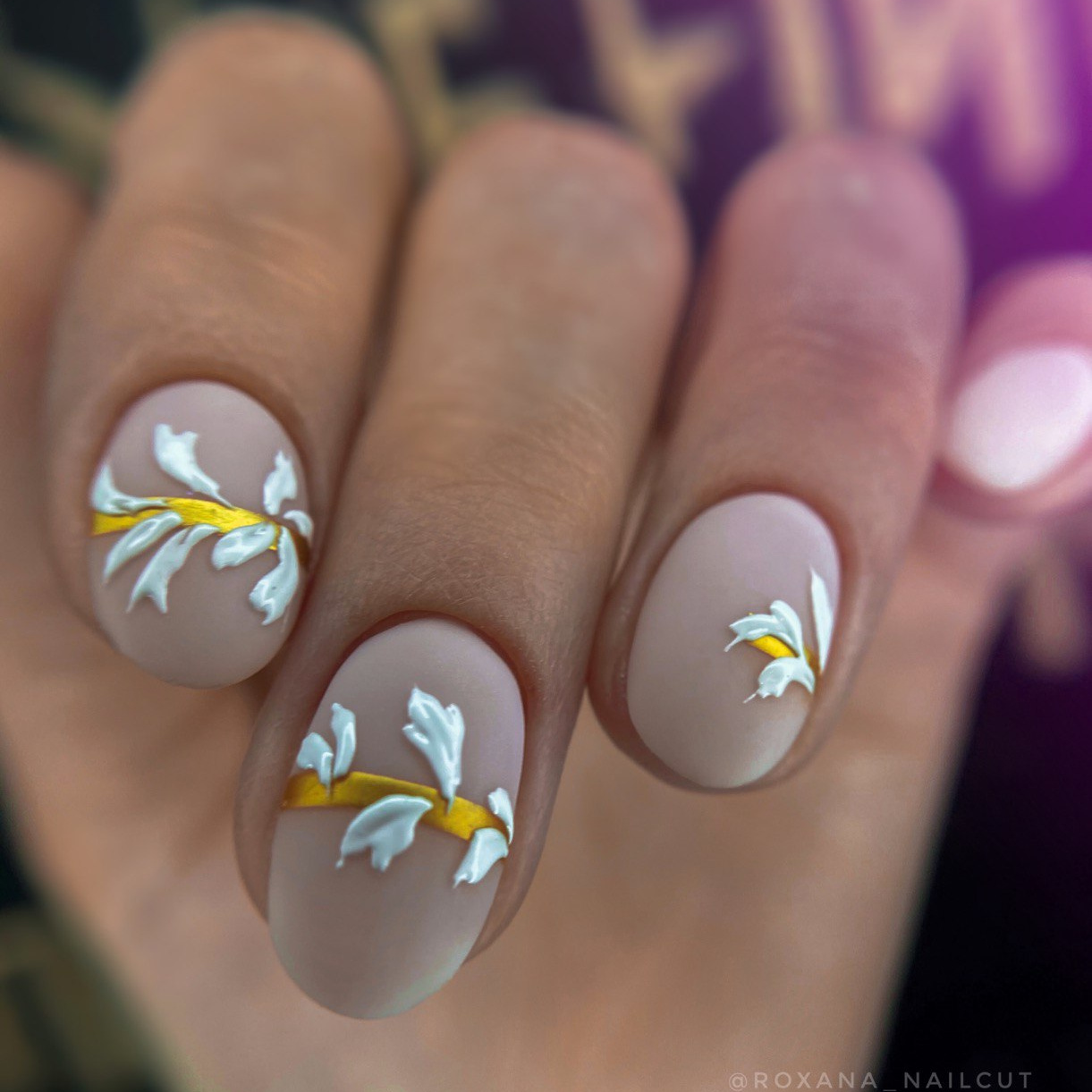 Гелевое ламинирование ногтей + маникюр