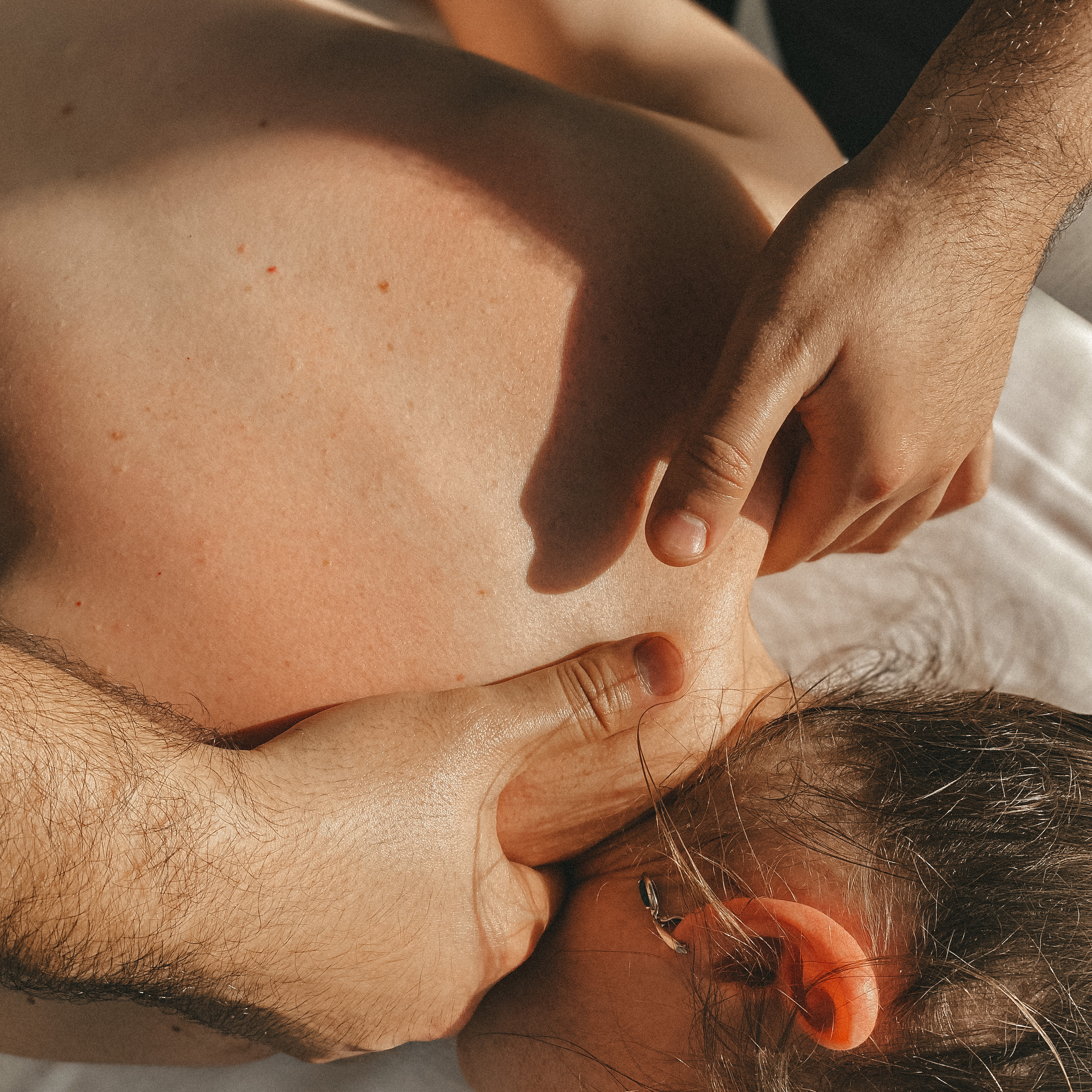 Расслабляющий массаж всего тела