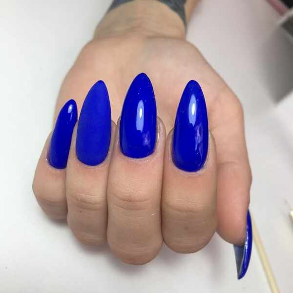 Маникюр (покрытие гель-лак)