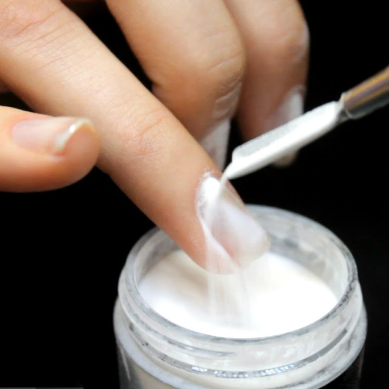 Укрепление акриловой пудрой