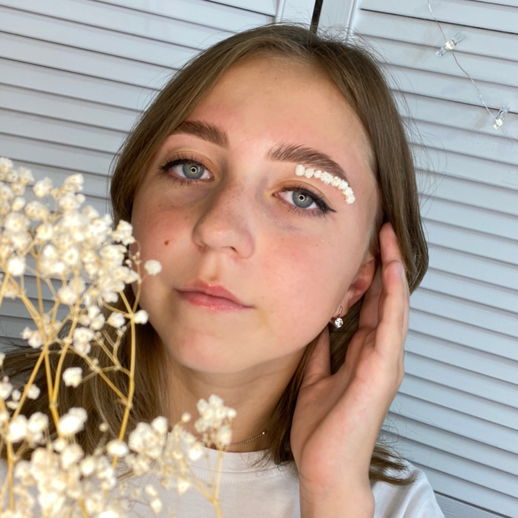 Долговременная укладка+коррекция + окрашивание