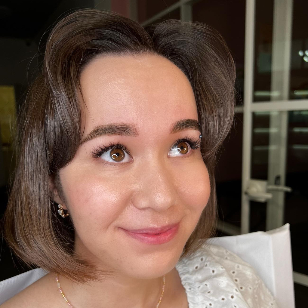 Коррекция бровей