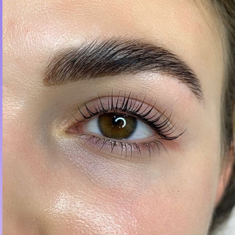 Архитектура бровей хной