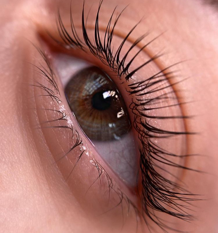 ЛАМИНИРОВАНИЕ РЕСНИЦ