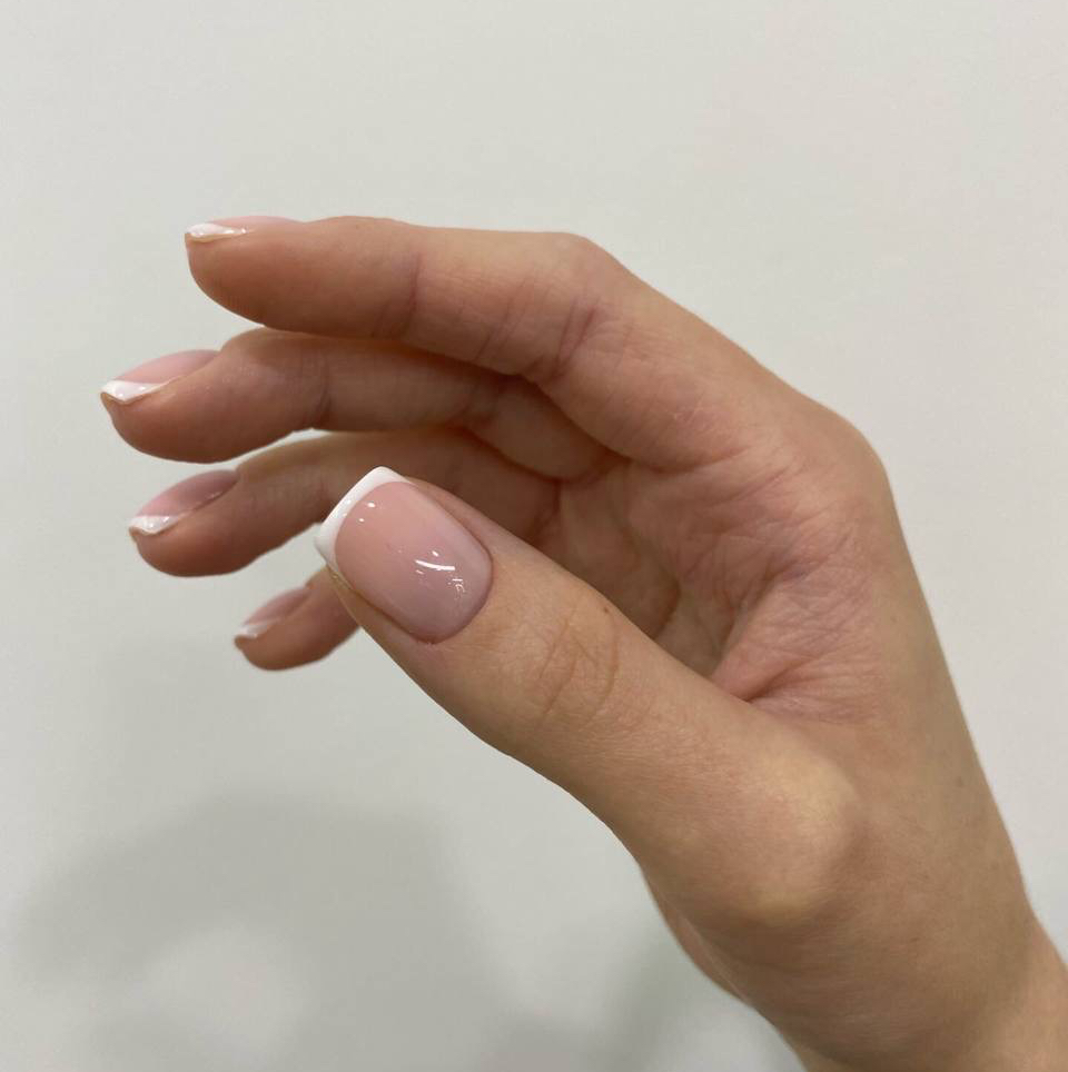 Маникюр + покрытие френч