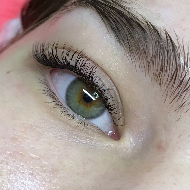 Классическое наращивание ресниц