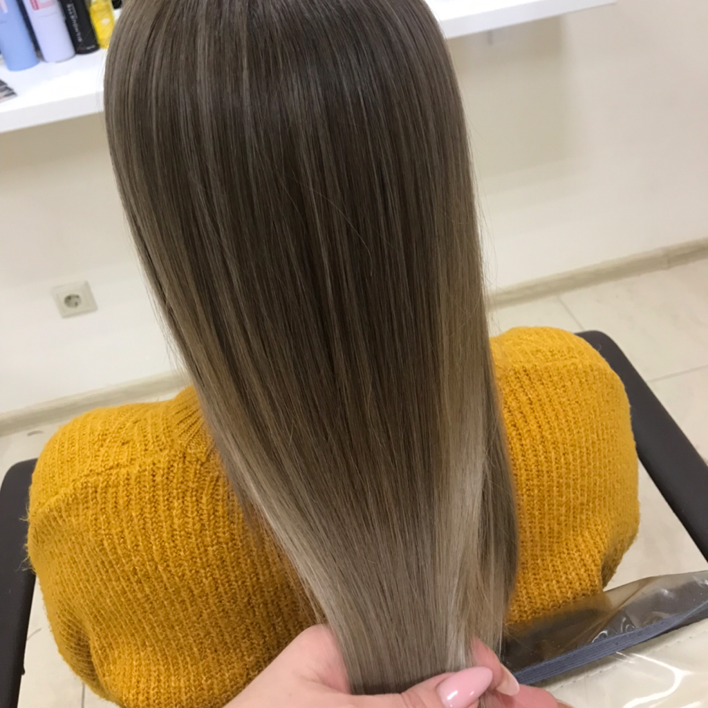 Окрашивание Омбре до лопаток