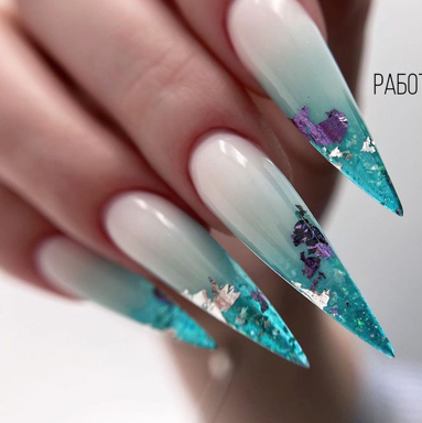 Сложный дизайн на наращивании