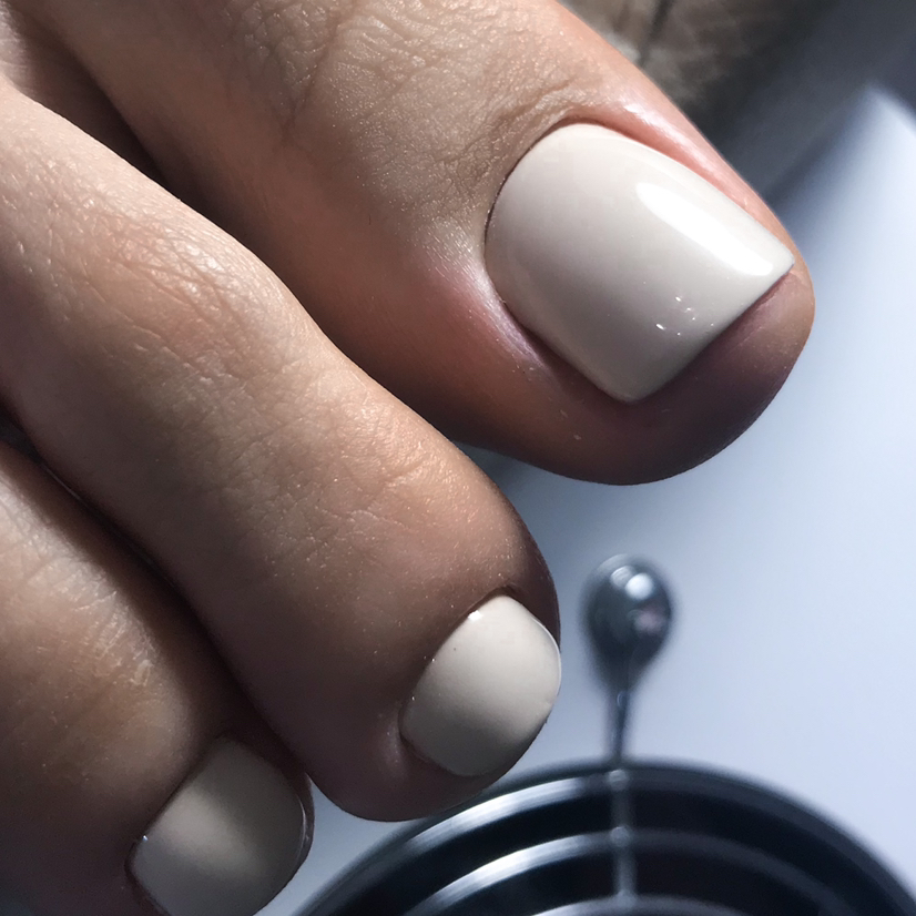 Педикюр пальчиков с покрытием